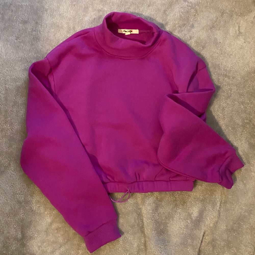 Cropped Sweatshirt